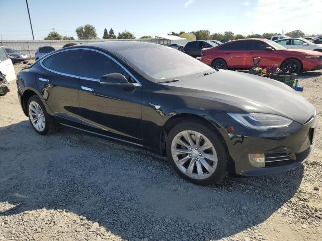 2018 Tesla Model S მანქანა იყიდება აუქციონზე, vin: 5YJSA1E27JF266754, აუქციონის ნომერი: 65561125