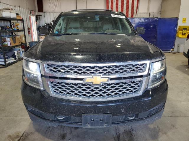 2017 Chevrolet Suburban K მანქანა იყიდება აუქციონზე, vin: 1GNSKHKC6HR242220, აუქციონის ნომერი: 62340335