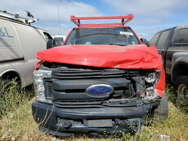 62958805 :رقم المزاد ، 1FDRF3ET7JEB52173 vin ، 2018 Ford F350 مزاد بيع