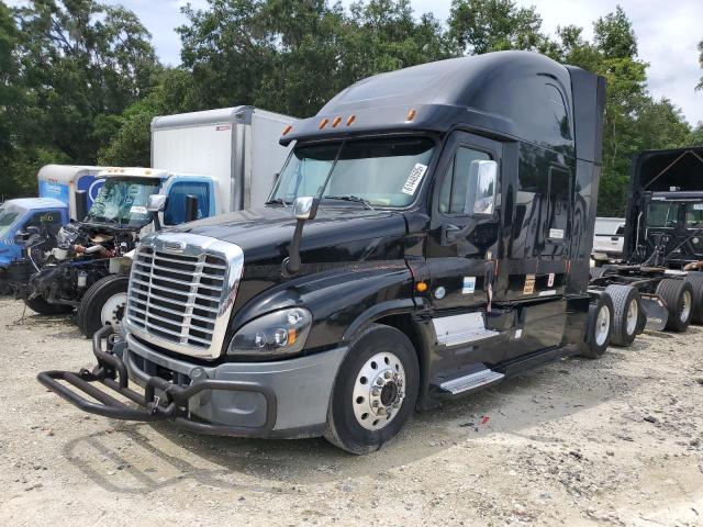 Продажа на аукционе авто 2015 Freightliner Cascadia 1, vin: 3AKJGLD60FSGJ8779, номер лота: 61448595