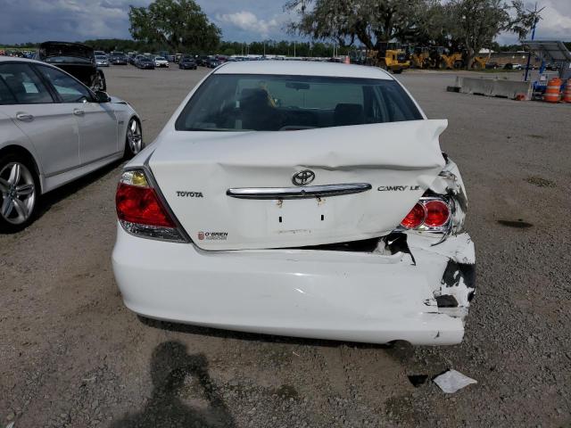 63378615 :رقم المزاد ، 4T1BE30K25U594812 vin ، 2005 Toyota Camry مزاد بيع