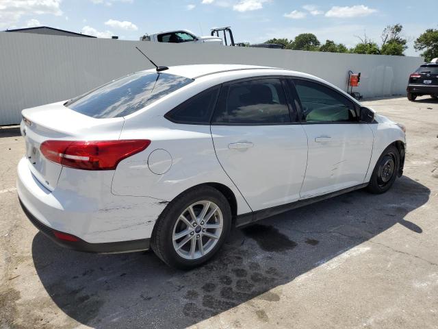 65940855 :رقم المزاد ، 1FADP3F28JL230091 vin ، 2018 Ford Focus Se مزاد بيع