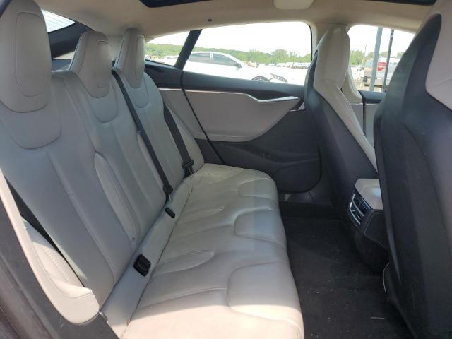 63155685 :رقم المزاد ، 5YJSA1S29FF096800 vin ، 2015 Tesla Model S 70 مزاد بيع