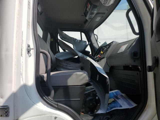 Продажа на аукционе авто 2022 Freightliner M2 106, vin: 3ALDCXFC1NDNL8843, номер лота: 65058135