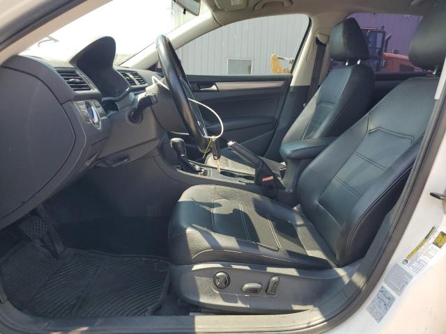 64377335 :رقم المزاد ، 1VWAT7A30FC006253 vin ، 2015 Volkswagen Passat S مزاد بيع