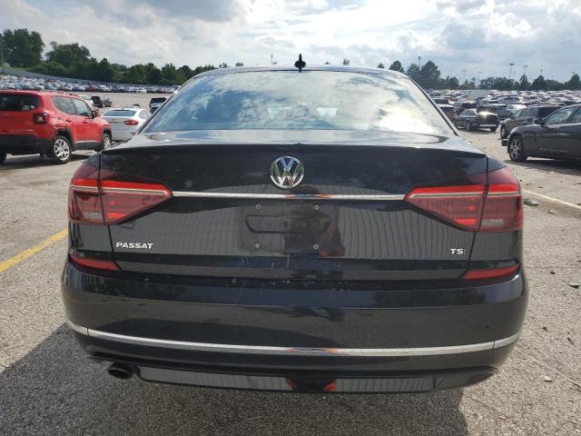 64233455 :رقم المزاد ، 1VWDT7A38HC086305 vin ، 2017 Volkswagen Passat R-l مزاد بيع