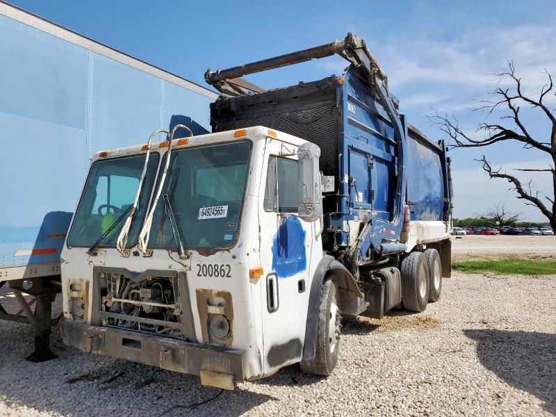 64924565 :رقم المزاد ، 1M2AU02C0DM007475 vin ، 2013 Mack 600 Leu مزاد بيع