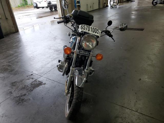 65701005 :رقم المزاد ، JH2RC0114BM122336 vin ، 1981 Honda Cb750 C مزاد بيع