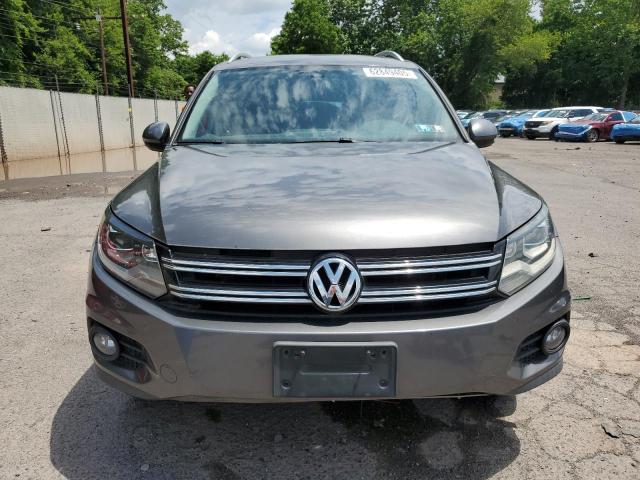2016 Volkswagen Tiguan მანქანა იყიდება აუქციონზე, vin: WVGBV7AX5GW564549, აუქციონის ნომერი: 62849405