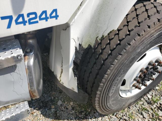 Продажа на аукционе авто 2022 Freightliner M2 106, vin: 3ALDCXFC1NDNL8843, номер лота: 65058135