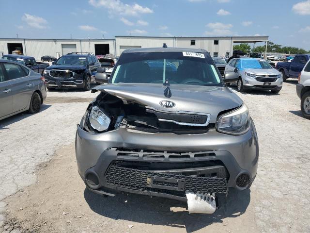 64177695 :رقم المزاد ، KNDJN2A2XF7160985 vin ، 2015 Kia Soul مزاد بيع