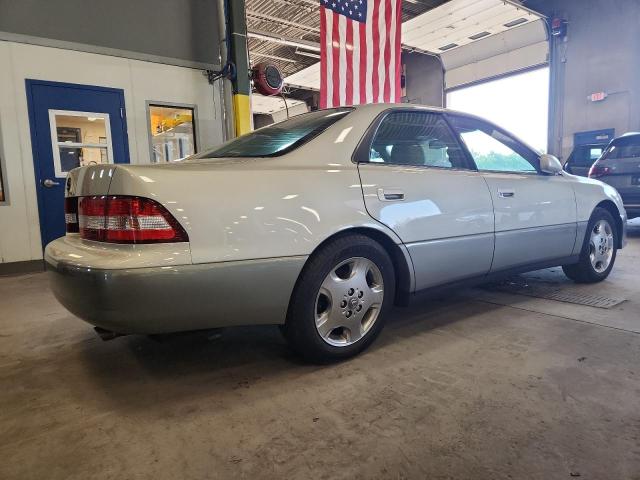 64628735 :رقم المزاد ، JT8BF28G410322399 vin ، 2001 Lexus Es 300 مزاد بيع
