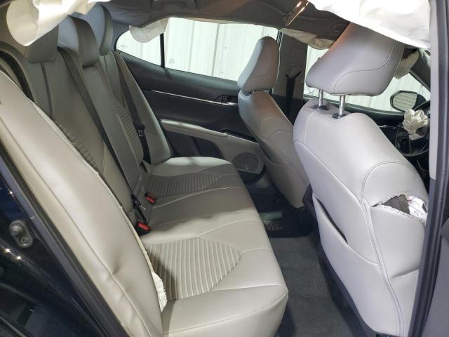 63322485 :رقم المزاد ، 4T1G11AK8NU051422 vin ، 2022 Toyota Camry Se مزاد بيع