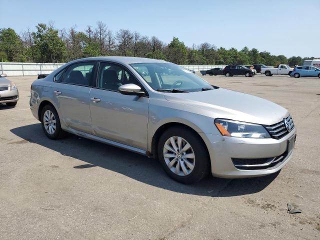 2012 Volkswagen Passat S მანქანა იყიდება აუქციონზე, vin: 1VWAP7A32CC051999, აუქციონის ნომერი: 66202815