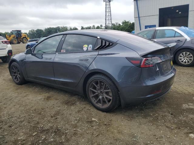65123515 :رقم المزاد ، 5YJ3E1EAXJF028137 vin ، 2018 Tesla Model 3 مزاد بيع
