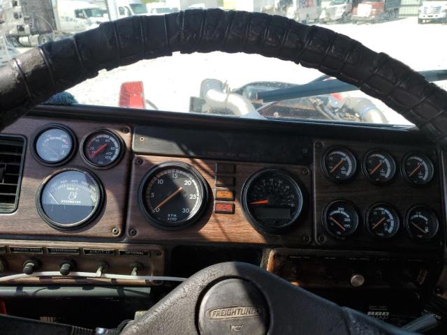 48559075 :رقم المزاد ، 1FUYDSZD7XPA15180 vin ، 1999 Freightliner Fld120 مزاد بيع