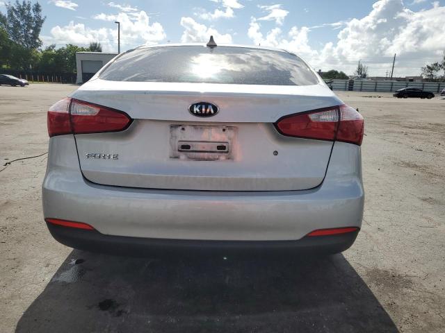 Продажа на аукционе авто 2015 Kia Forte, vin: KNAFK4A68F5412934, номер лота: 49726586