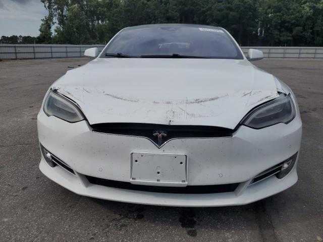 65731825 :رقم المزاد ، 5YJSA1E24GF150713 vin ، 2016 Tesla Model S مزاد بيع