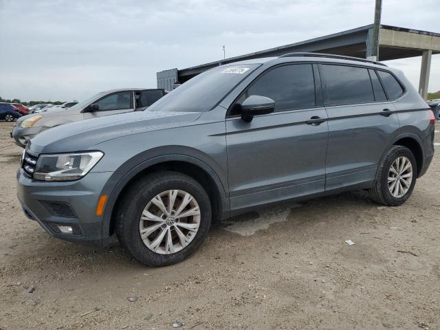 Продажа на аукционе авто 2018 Volkswagen Tiguan, vin: 3VV1B7AX4JM029276, номер лота: 62898775