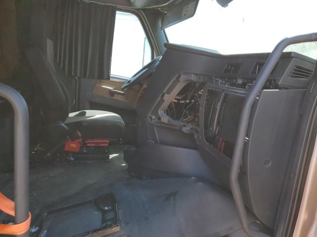 Продаж на аукціоні авто 2019 Freightliner Cascadia 126, vin: 3AKJHHDV4KSJW8904, номер лоту: 62091565