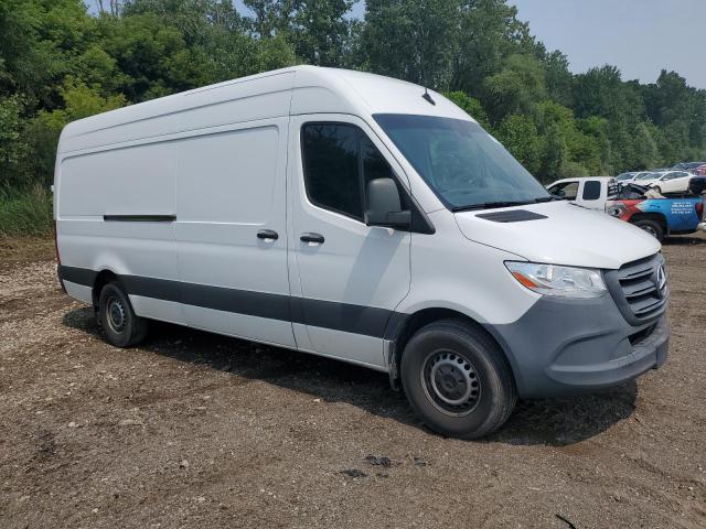 66846965 :رقم المزاد ، W1W40CHY4MT056240 vin ، 2021 Mercedes-benz Sprinter مزاد بيع