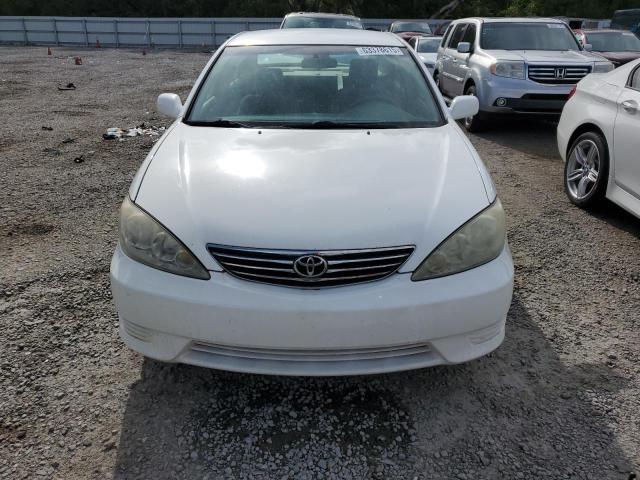 63378615 :رقم المزاد ، 4T1BE30K25U594812 vin ، 2005 Toyota Camry مزاد بيع