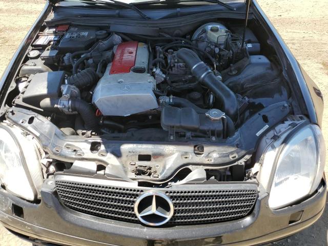 66710265 :رقم المزاد ، WDBKK47F4YF164329 vin ، 2000 Mercedes-benz Slk 230 Ko مزاد بيع