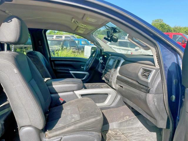 66837375 :رقم المزاد ، 1N6BA1C44HN560982 vin ، 2017 Nissan Titan Xd S مزاد بيع