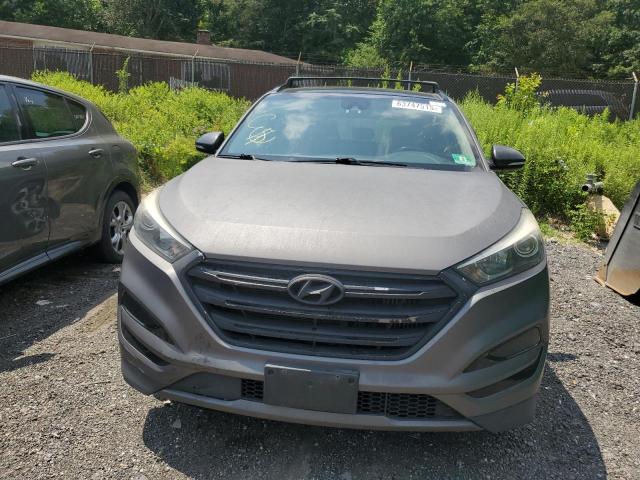 63747515 :رقم المزاد ، KM8J33A25GU032471 vin ، 2016 Hyundai Tucson Lim مزاد بيع