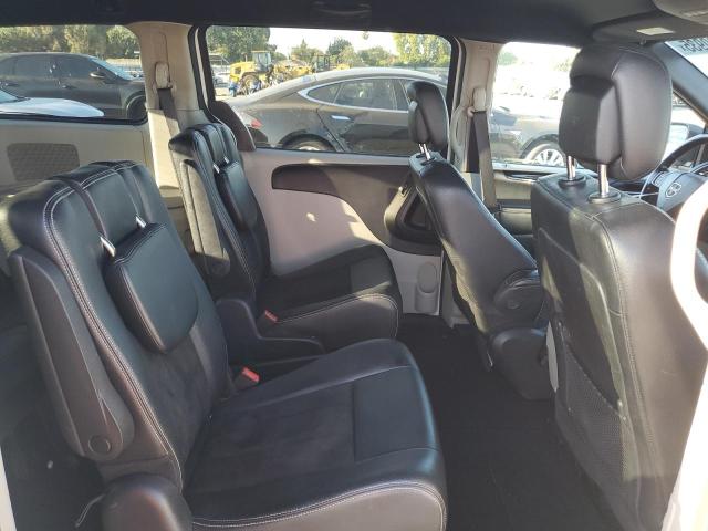 64130935 :رقم المزاد ، 2C4RDGCGXKR740371 vin ، 2019 Dodge Grand Cara مزاد بيع