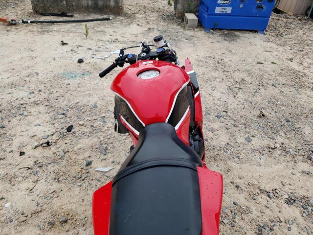 64548745 :رقم المزاد ، JH2PC40J6JK400342 vin ، 2018 Honda Cbr600 Rr مزاد بيع