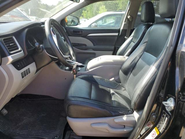 Продажа на аукционе авто 2018 Toyota Highlander, vin: 5TDBZRFH1JS906155, номер лота: 65517405