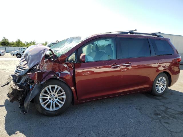 Auction sale of the 2015 Toyota Sienna, vin: 5TDYK3DC2FS580506, lot number: 63871765