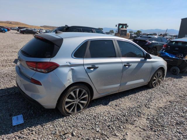 2018 Hyundai Elantra Gt მანქანა იყიდება აუქციონზე, vin: KMHH35LE5JU039168, აუქციონის ნომერი: 63906105