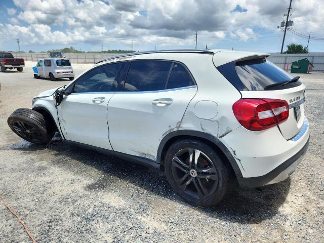 65059365 :رقم المزاد ، WDCTG4EB6JJ398640 vin ، 2018 Mercedes-benz Gla مزاد بيع
