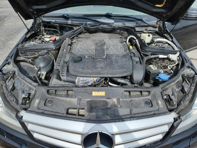 2012 Mercedes-benz C 350 მანქანა იყიდება აუქციონზე, vin: WDDGF5HB1CR201167, აუქციონის ნომერი: 64118365