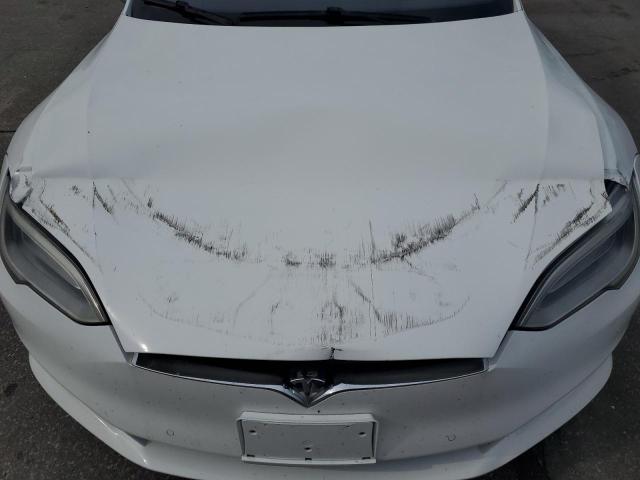 65731825 :رقم المزاد ، 5YJSA1E24GF150713 vin ، 2016 Tesla Model S مزاد بيع