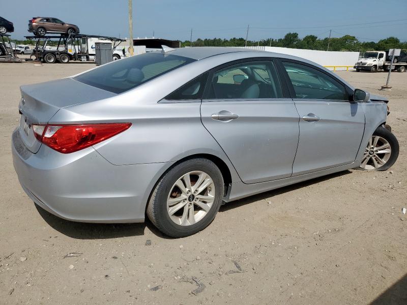 63272195 :رقم المزاد ، 5NPEB4ACXDH629032 vin ، 2013 Hyundai Sonata مزاد بيع