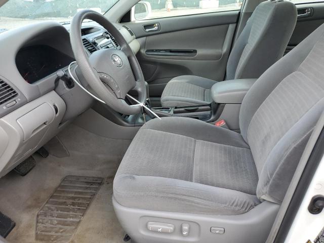 63378615 :رقم المزاد ، 4T1BE30K25U594812 vin ، 2005 Toyota Camry مزاد بيع