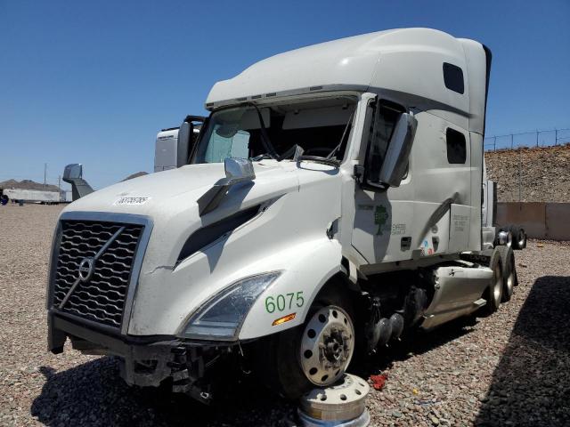 Продаж на аукціоні авто 2023 Volvo Vnl, vin: 4V4NC9EH5PN631098, номер лоту: 63755785