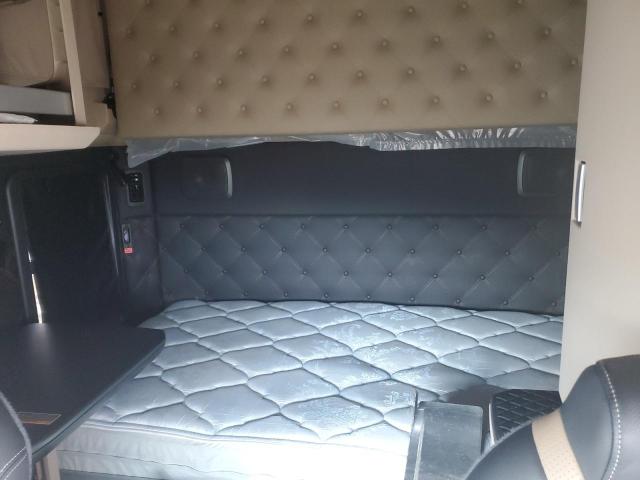 Продажа на аукционе авто 2026 Kenworth Construction, vin: 1XKYD49X8TJ201937, номер лота: 93743855