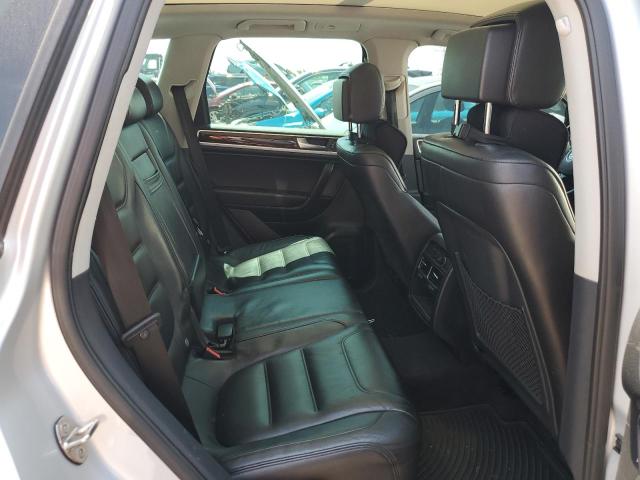 Продажа на аукционе авто 2012 Volkswagen Touareg, vin: WVGFF9BP3CD003975, номер лота: 64635545