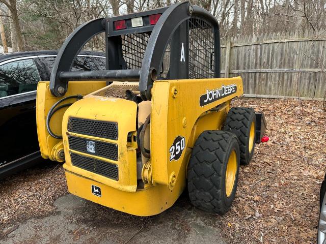 63748655 :رقم المزاد ، KV0250A250800 vin ، 2010 John Deere 250 مزاد بيع