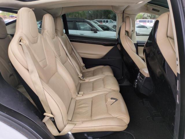 Продажа на аукционе авто 2016 Tesla Model X, vin: 5YJXCAE49GF003613, номер лота: 63621455