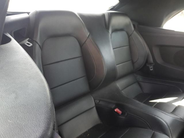 64234785 :رقم المزاد ، 1FATP8UH1J5167727 vin ، 2018 Ford Mustang مزاد بيع