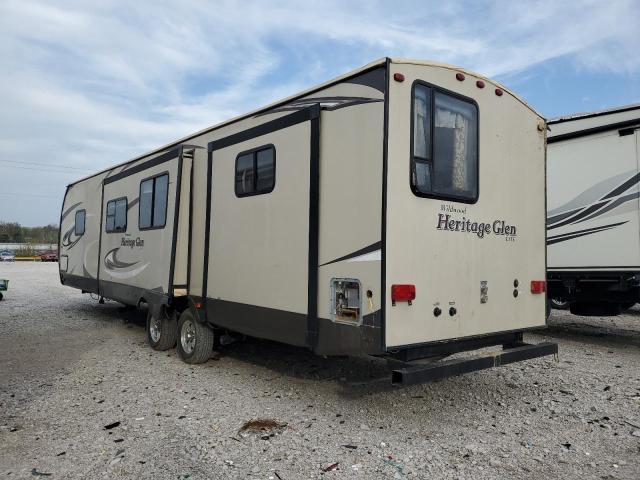 61163055 :رقم المزاد ، 4X4TWBF24FU008436 vin ، 2015 Wilderness Wbt300b مزاد بيع
