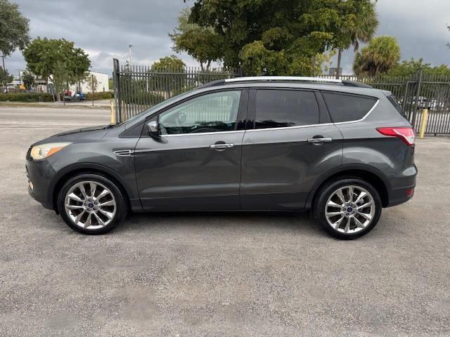 2016 Ford Escape Se მანქანა იყიდება აუქციონზე, vin: 1FMCU0GX4GUC35892, აუქციონის ნომერი: 66683405