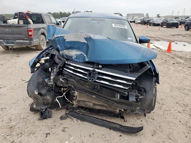65342265 :رقم المزاد ، 3VV1B7AX1JM021149 vin ، 2018 Volkswagen Tiguan مزاد بيع