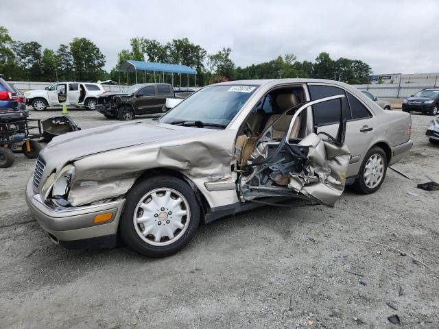 64336195 :رقم المزاد ، WDBJF55F2VA436054 vin ، 1997 Mercedes-benz E مزاد بيع