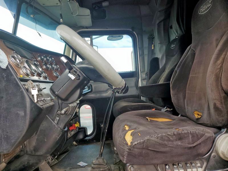 Продажа на аукционе авто 2004 Peterbilt 379, vin: 1XP5DB9X34D811553, номер лота: 64583075